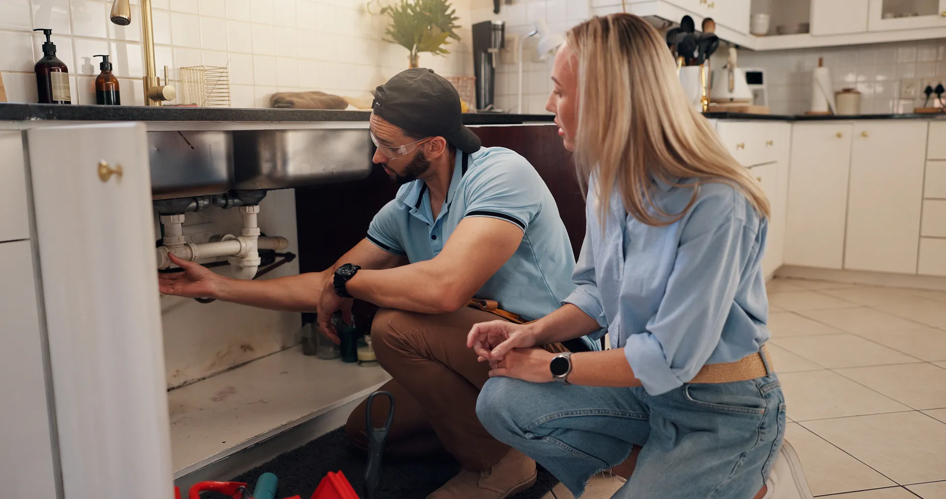 Leaking Pipe Under Your Sink? Here's What Las Vegas Homeowners Usually Pay To Fix It